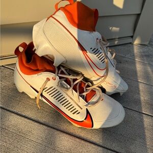 Men’s Size 12- Football Cleats
